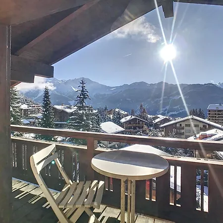 Apartman Romaine 6 *