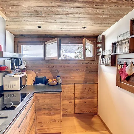 Lejlighed Romaine 6 *